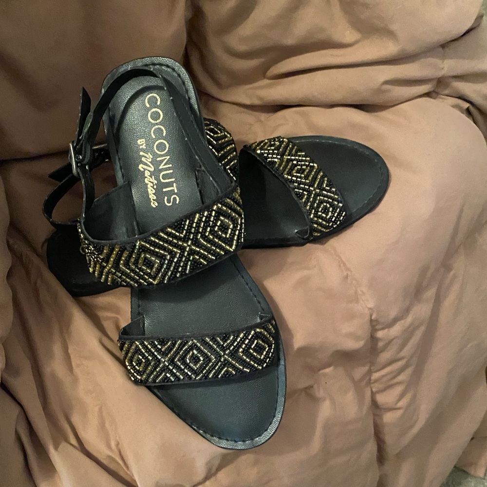 Coconuts Black and gold beaded strap sandals  9M